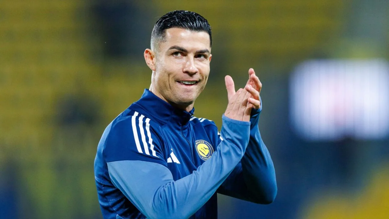 توقيت انطلاق مباراة النصر والفيحاء في دوري روشن وشبكة القنوات الناقلة للمواجهة